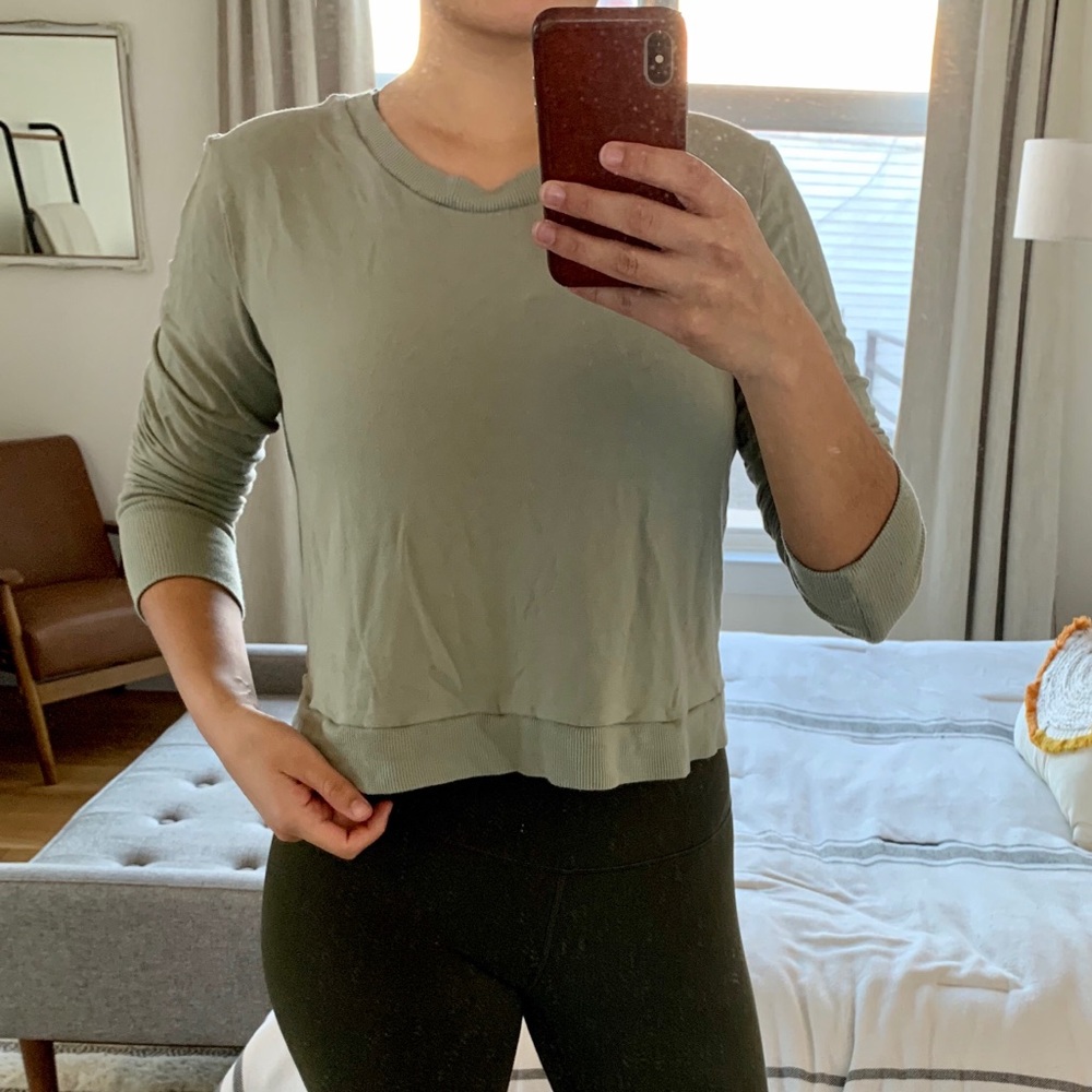 Alo Long Sleeve Workout Top